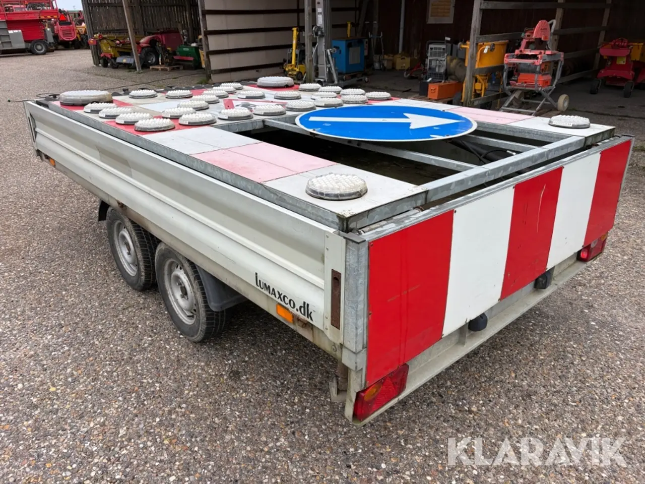 Billede 4 - Skiltevogn Vezeko - 1300kg