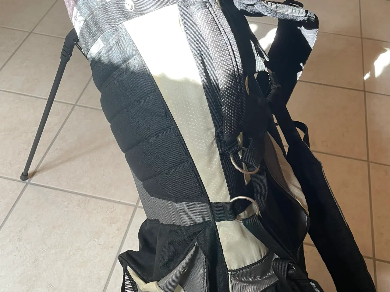 Billede 3 - Golfvogn og bærebag sælges
