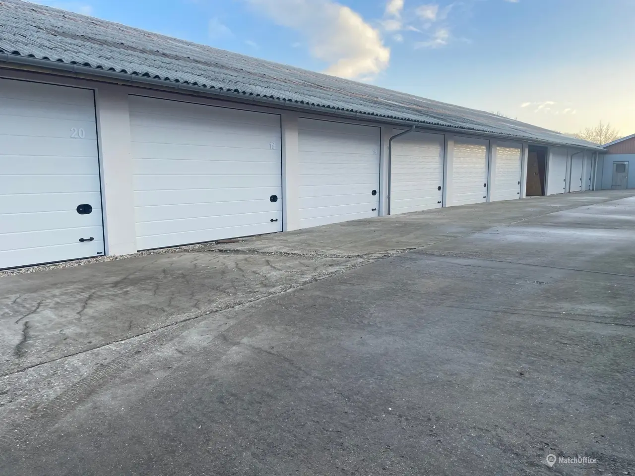 Billede 3 - Lager/garage udlejes
