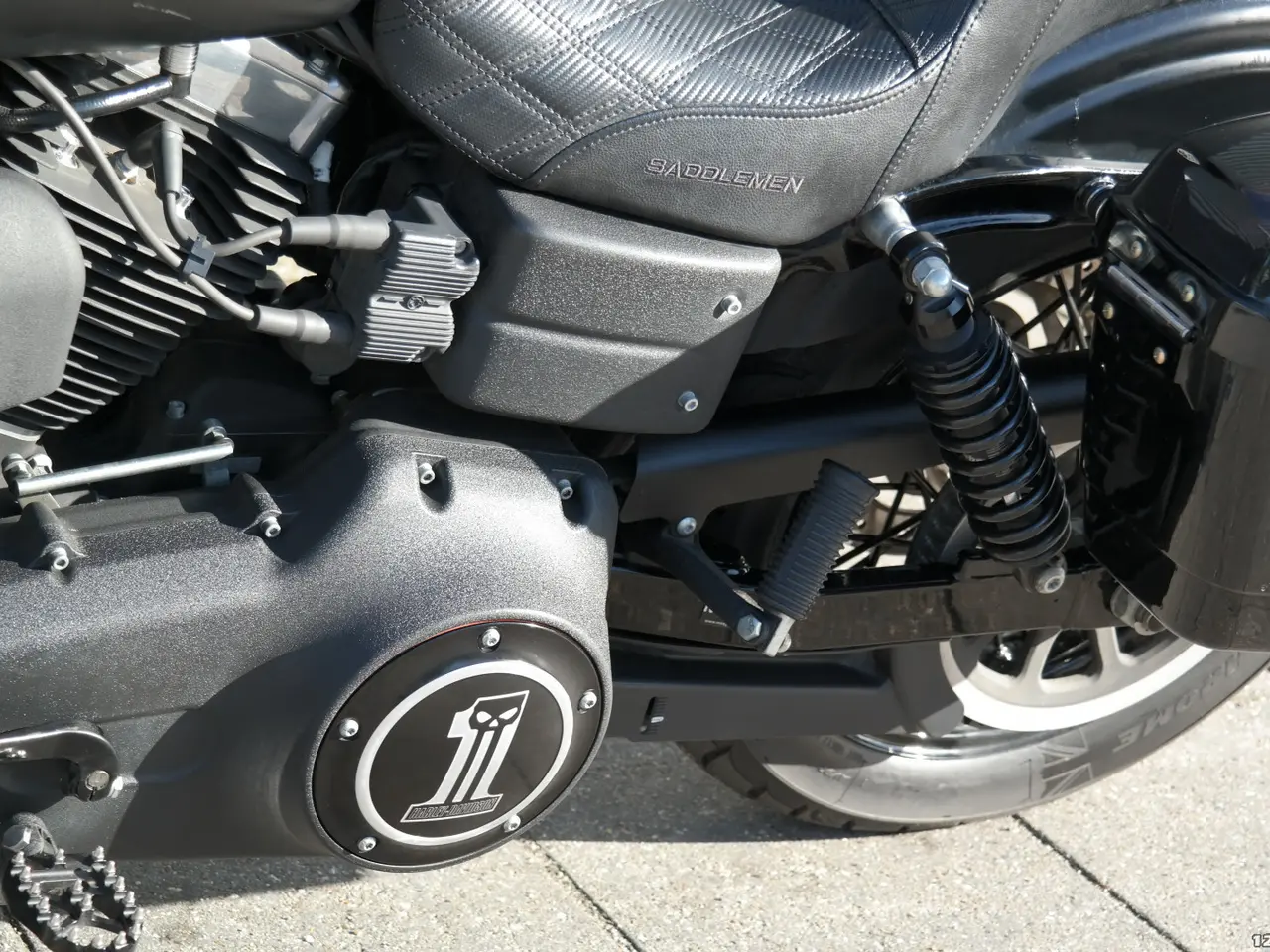 Billede 26 - Harley-Davidson FXDB Street Bob MC-SYD       BYTTER GERNE