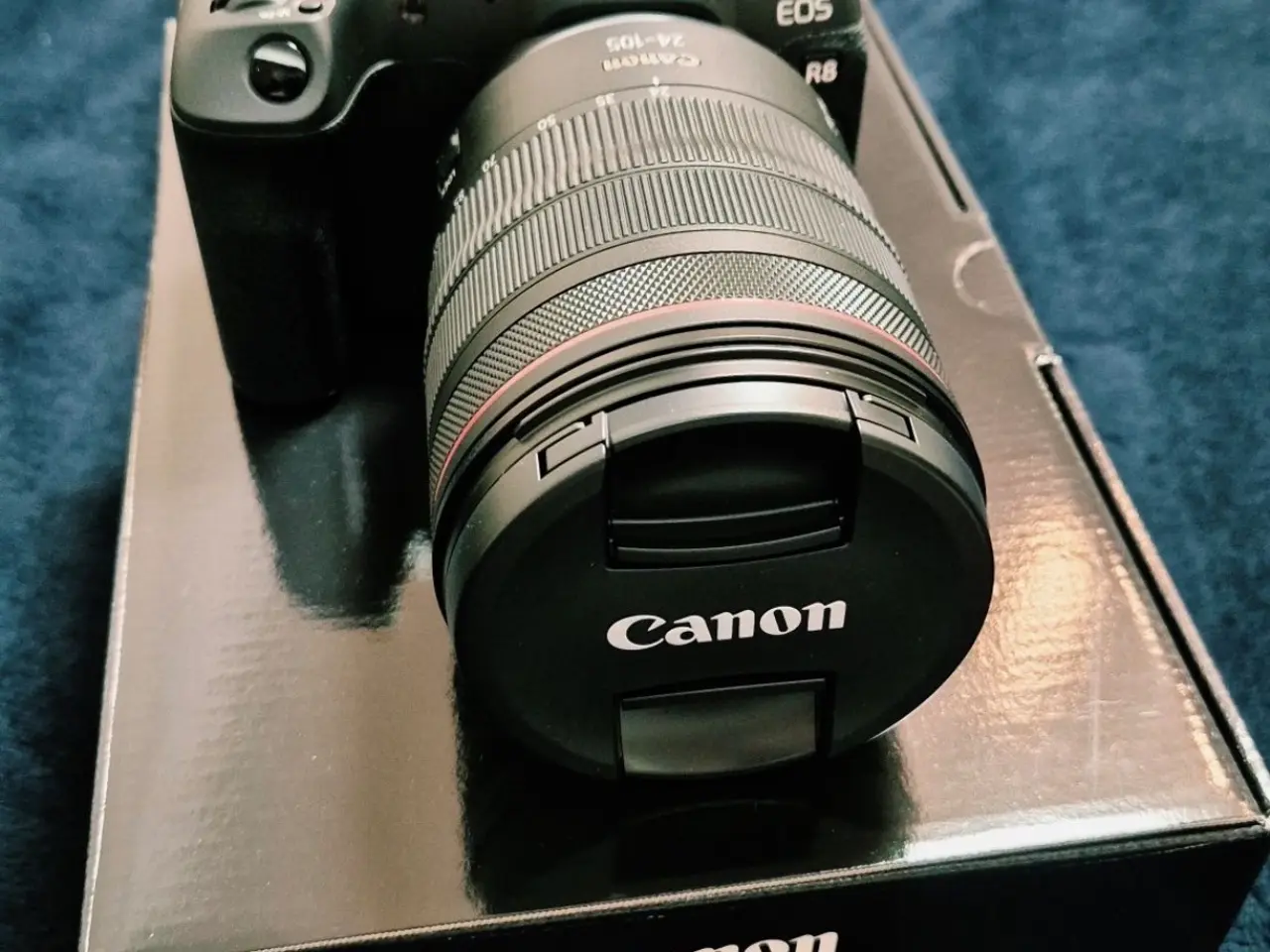 Billede 2 - Sælg Canon EOS R8 med Canon RF 24-105mm F4 L IS US