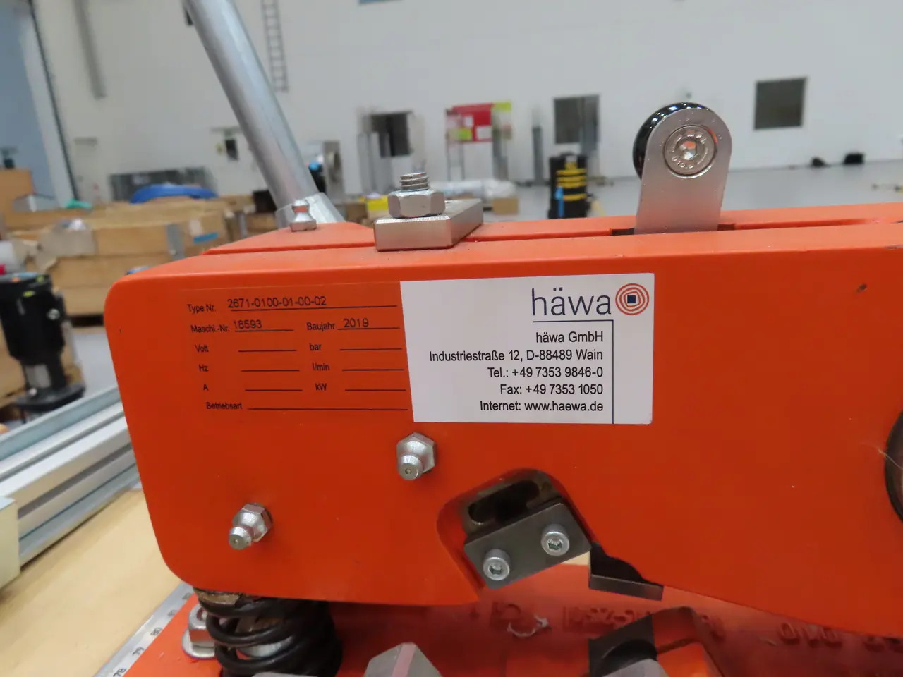 Billede 6 - Arbejdsbord med skruestik samt hydraulisk profiljernsaks HAWA 2671