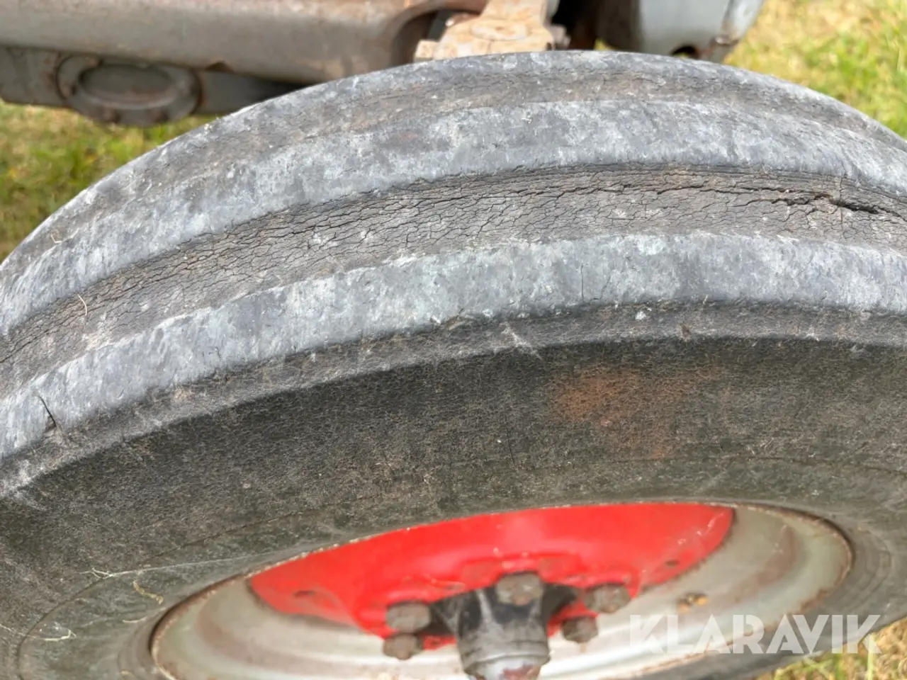Billede 10 - Traktor Massey Ferguson 135