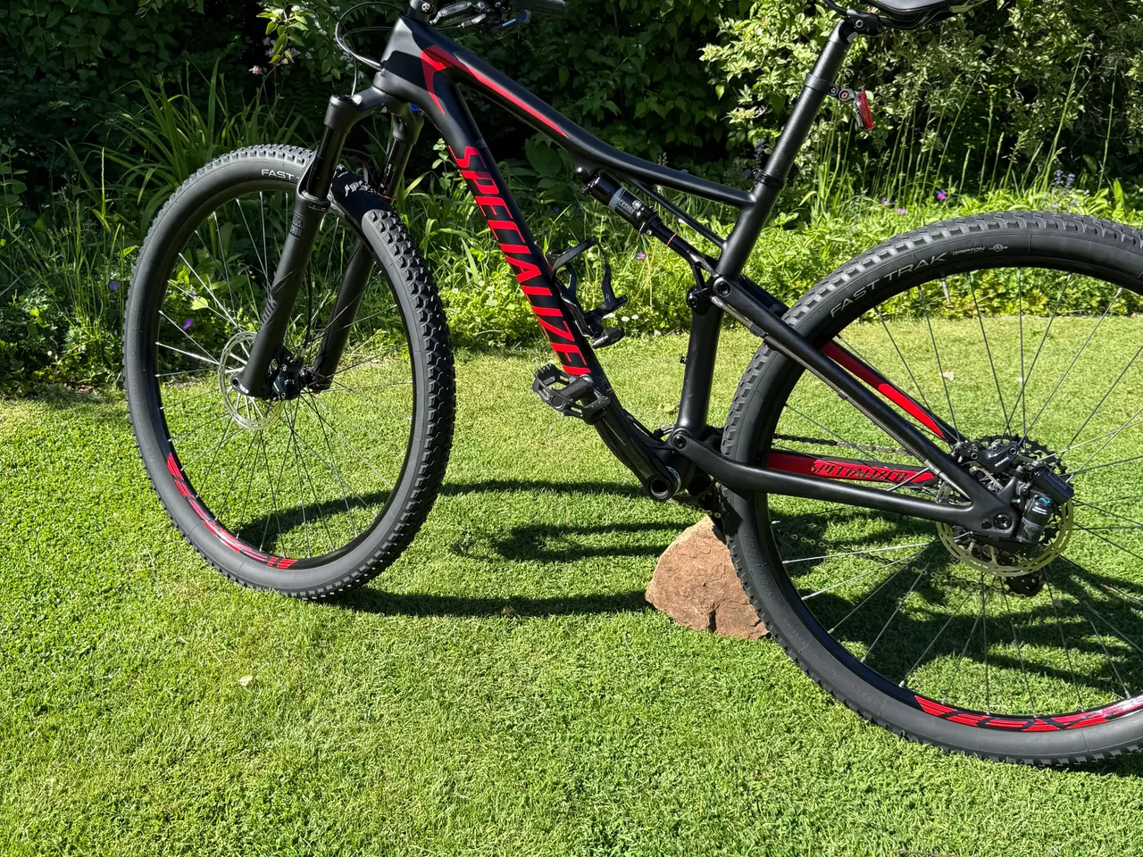 Billede 1 - Specialized Epic Comp Carbon 29” – Str. M – Næsten