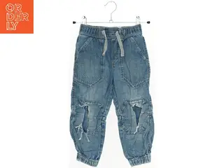 Slidte jeans til børn fra H&M (str. 98)