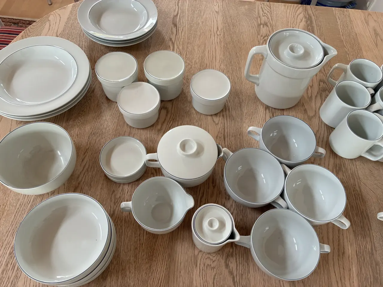Billede 2 - Royal Copenhagen- Blåkant. Ca. 100 dele