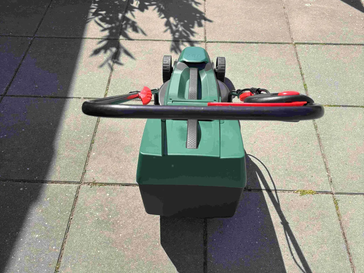 Billede 3 - Bosch EasyMower 18V-32-200 med garanti på