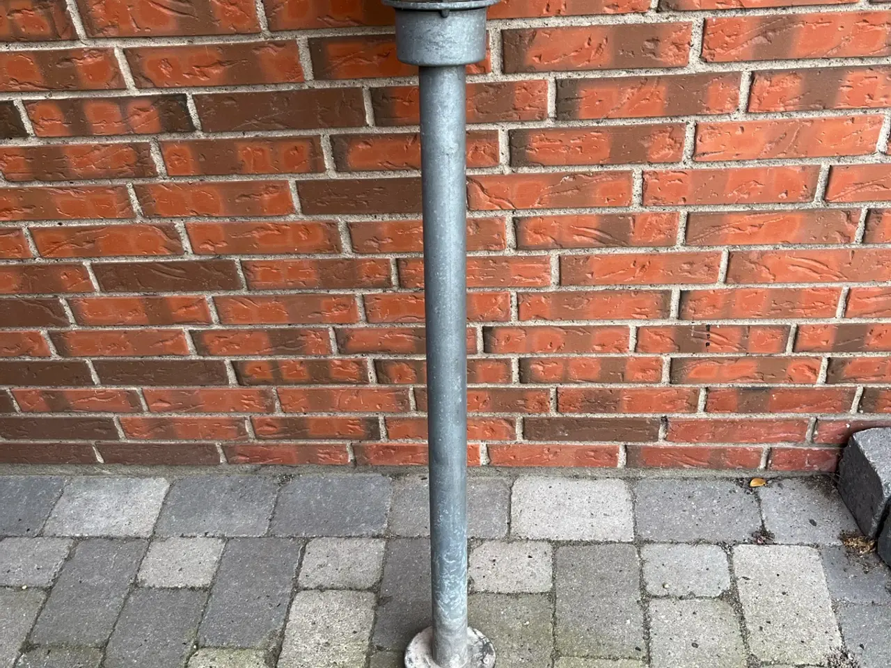 Billede 1 - Bedlampe galvaniseret