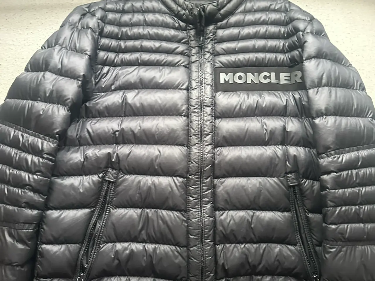 Billede 1 - Moncler jakke 