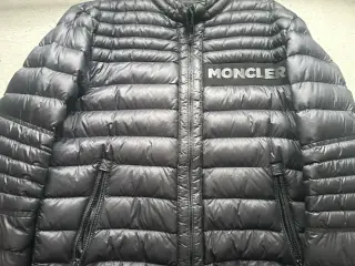 Moncler jakke