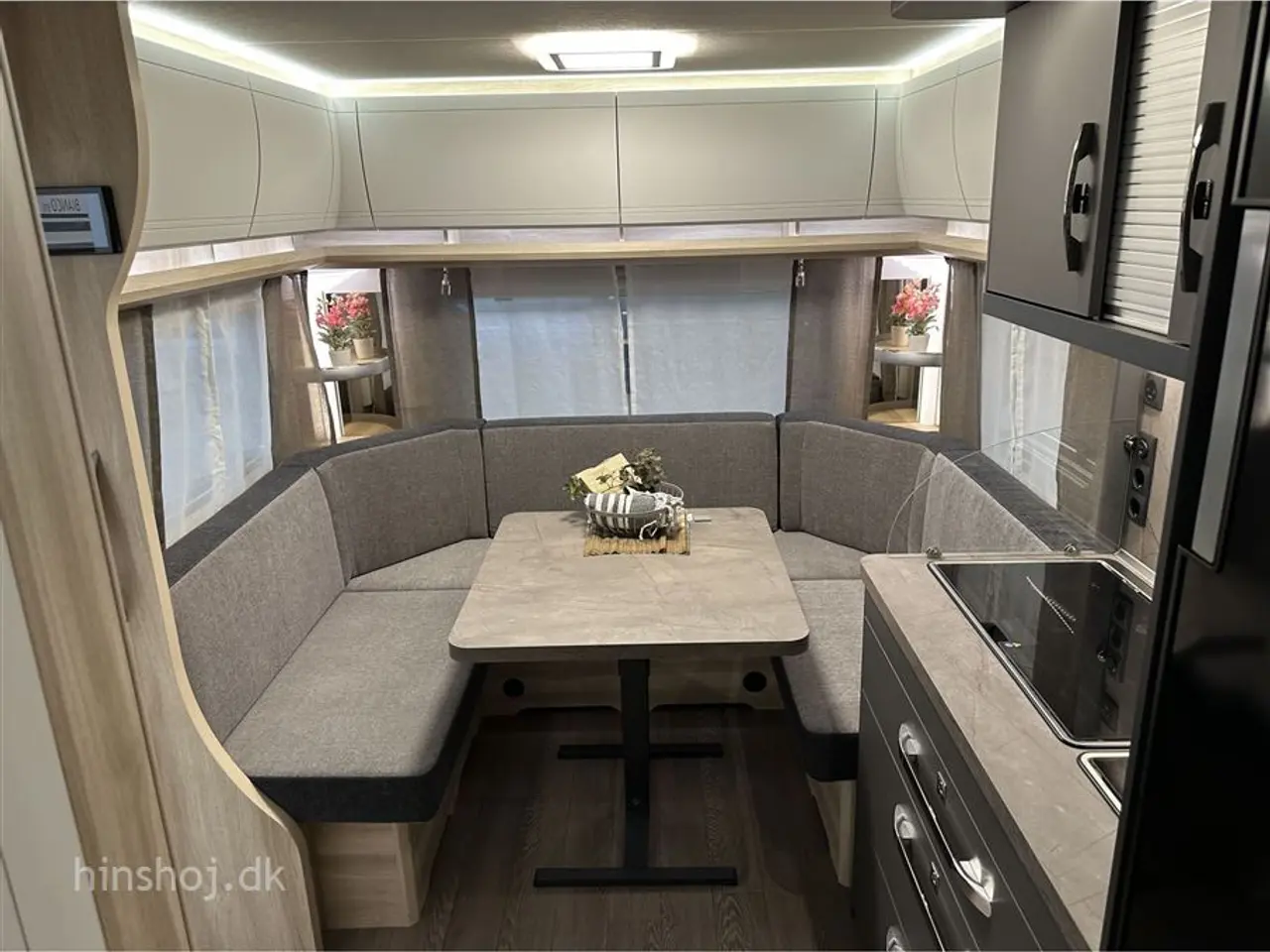 Billede 4 - 2027 - Hobby De Luxe 540 UL 2027 Hobby med enkeltsenge hos Hinshøj Caravan