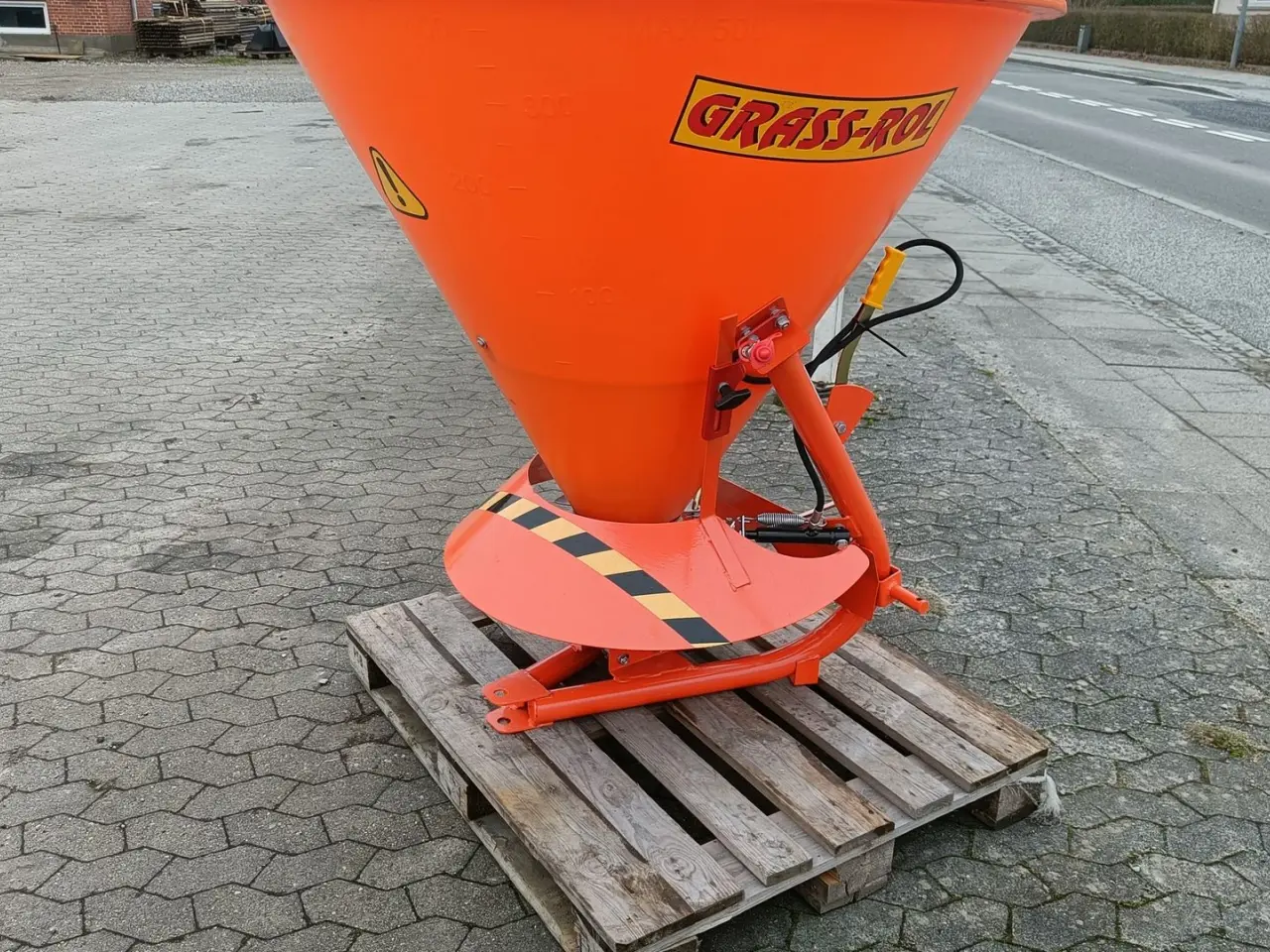 Billede 2 - - - - Grass-Rol 500L. Saltspreder