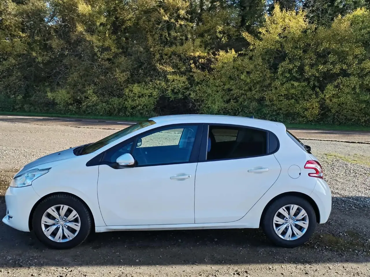 Billede 3 - 🚗 Peugeot 208 1,4 HDi – 2012 – NYSYNET! 🚗