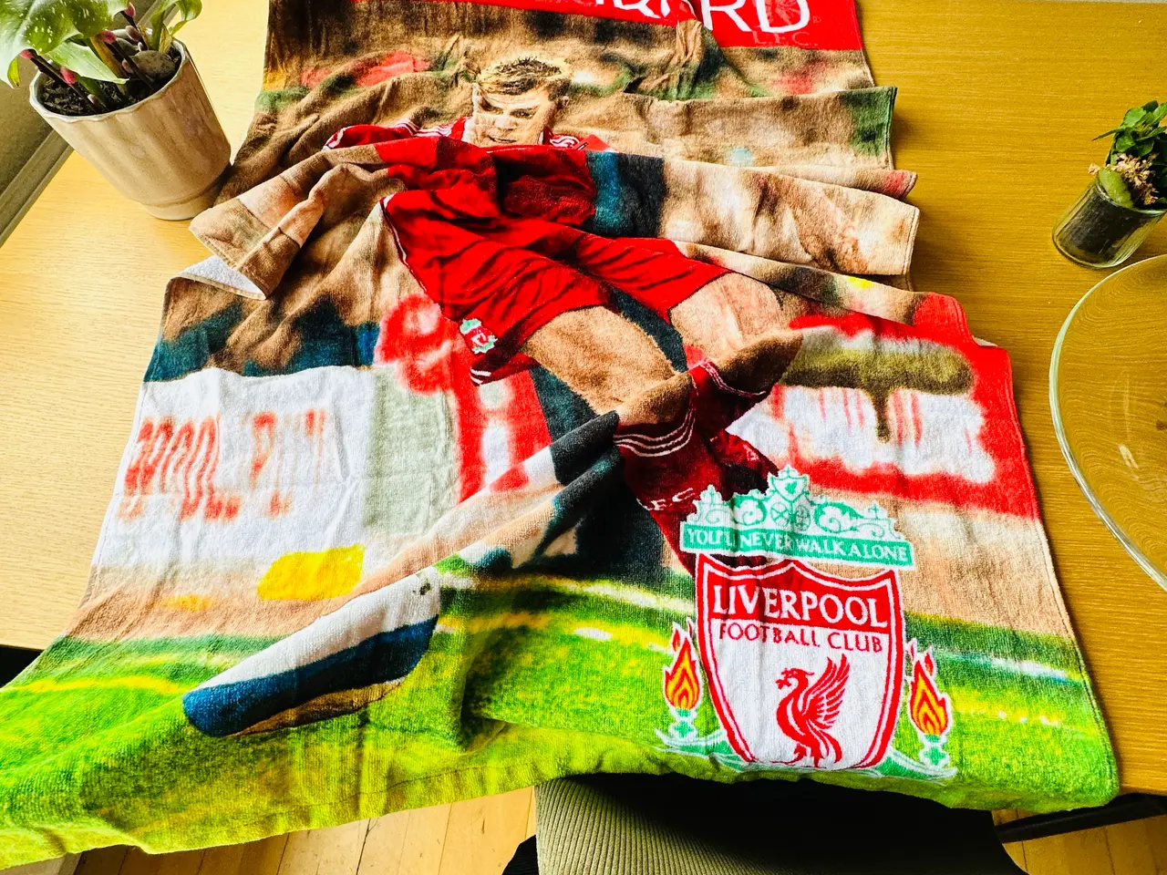 Billede 1 - Liverpool håndklæde nyt