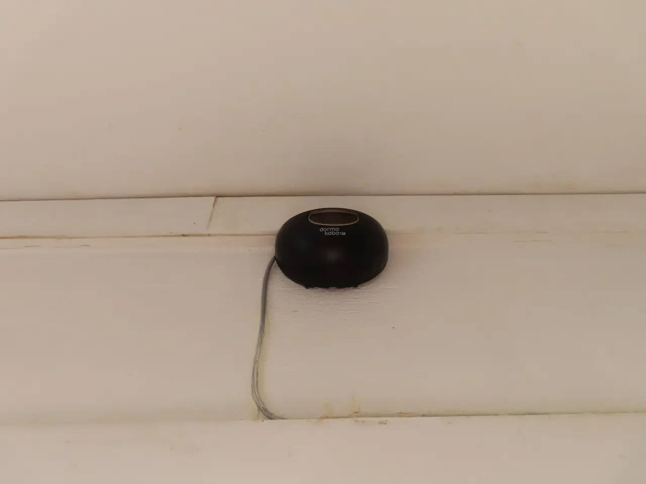 Billede 8 - Døralarm med sensor samt ringeklokke HONEYWELL Home