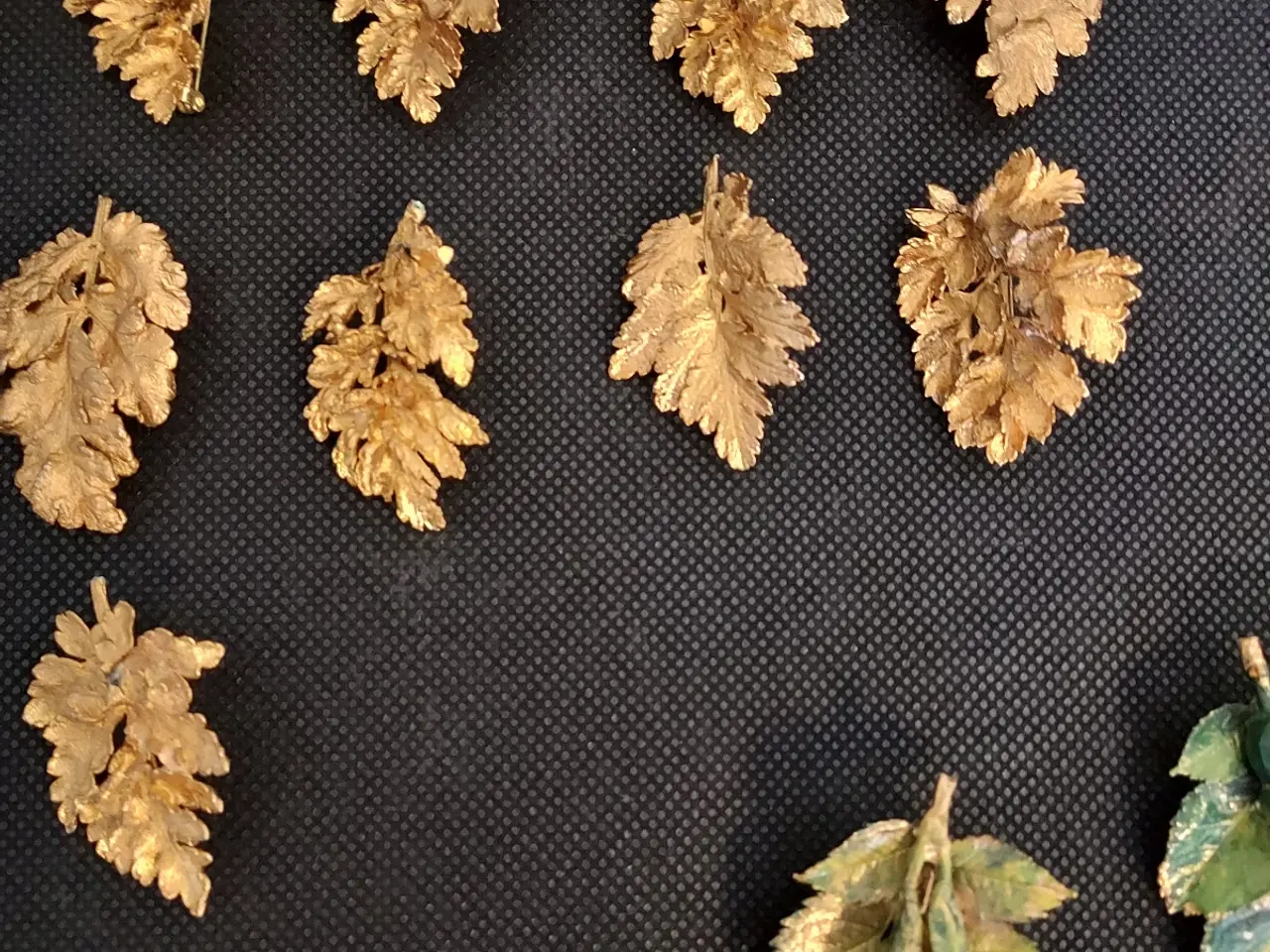 Billede 3 - Broche og clips, Flora Danica lignende