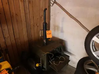 DIESEL GENERATOR