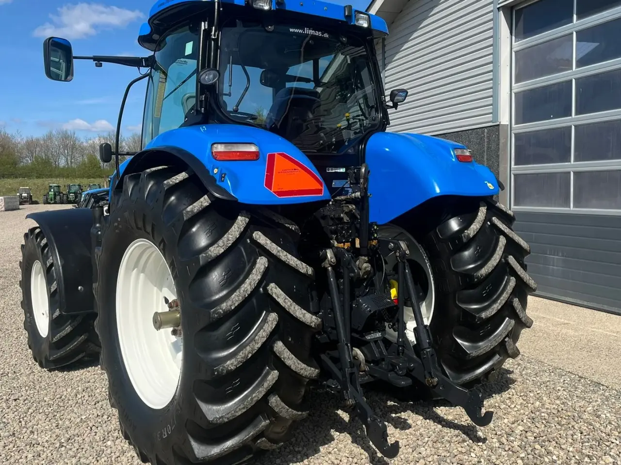 Billede 13 - New Holland T7030 Med frontlift