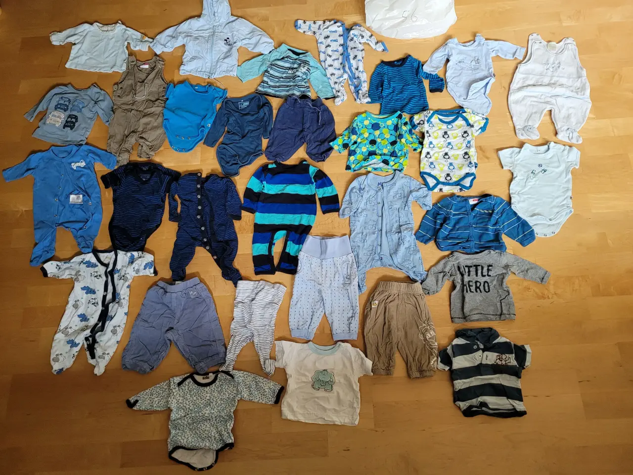 Billede 3 - Babytøj str. 50 - 68