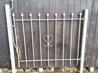 Smedejerns havelåge