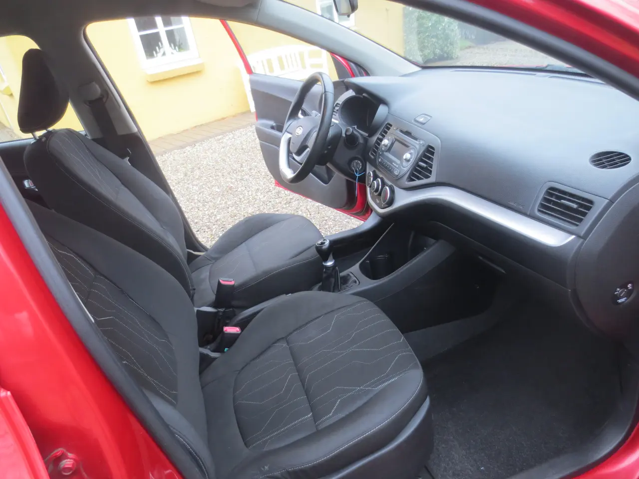 Billede 17 - Pæn Kia Picanto 1.0 i Synet i 26 M/træk.
