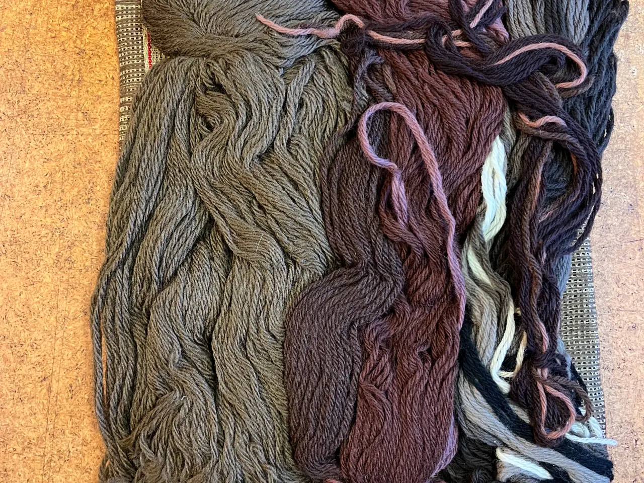Billede 2 - Stramaj broderi af Wagner