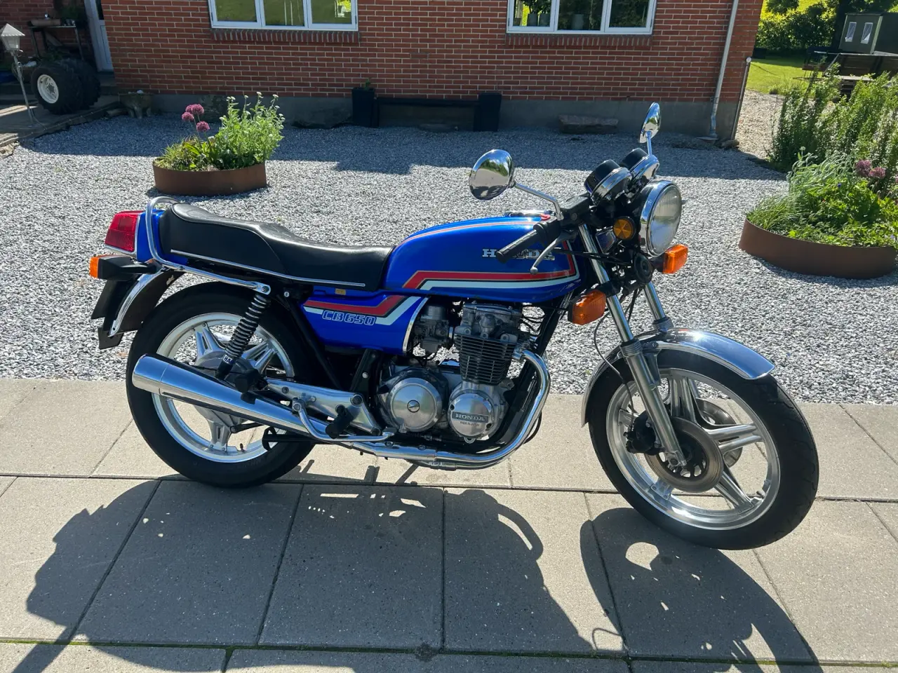 Billede 3 - Honda cb 650 rc03 årg 83