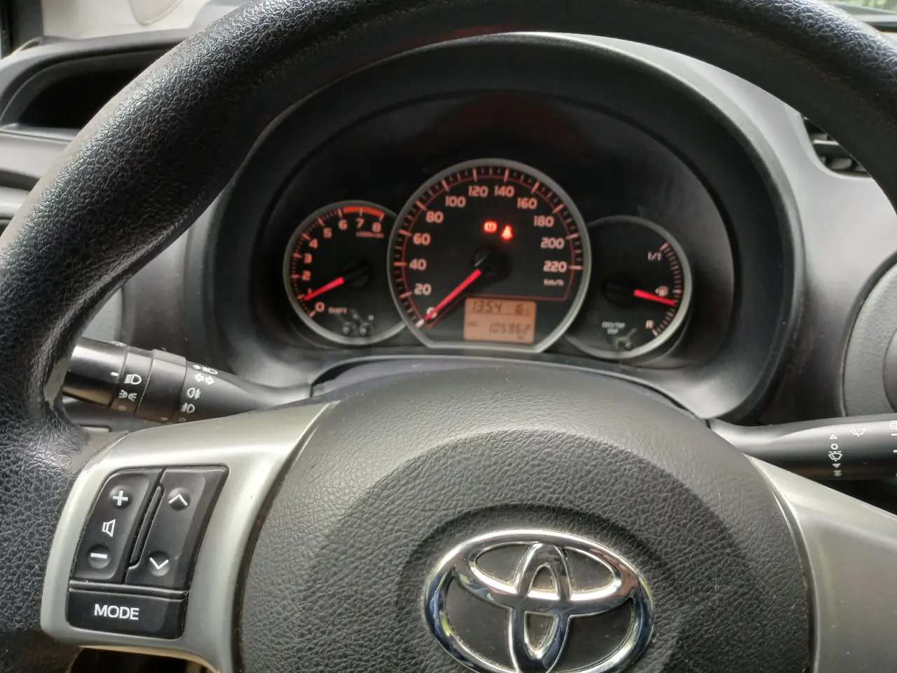 Billede 1 - Toyota yaris style 1,0 xp13m