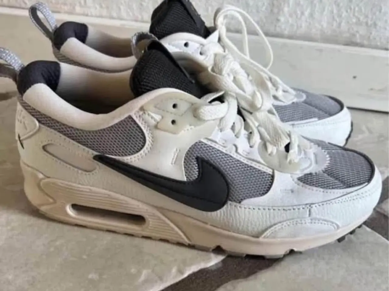 Billede 5 - næsten nye nike air max sneakers