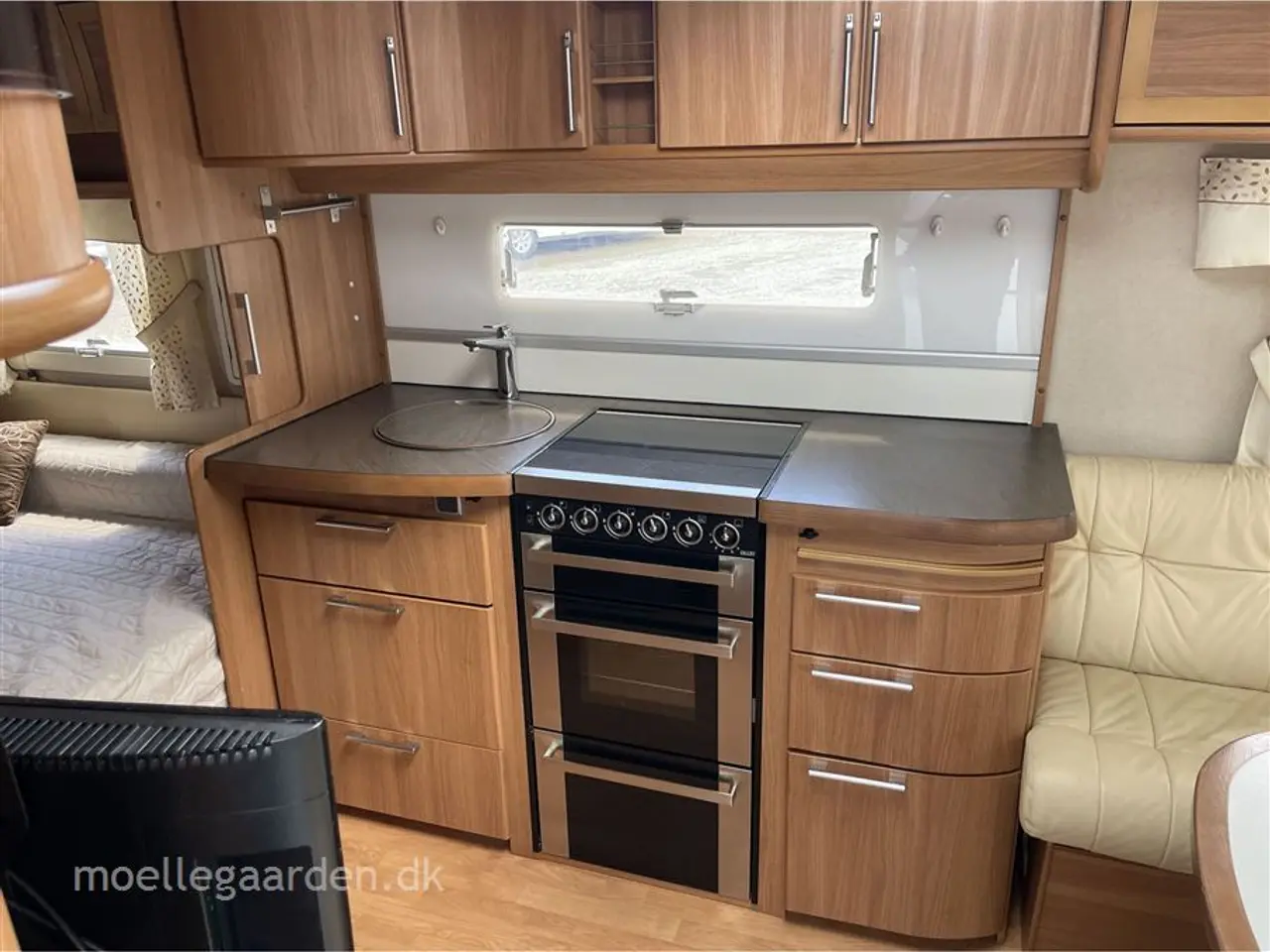 Billede 17 - 2011 - Kabe Royal 720 TDL KS