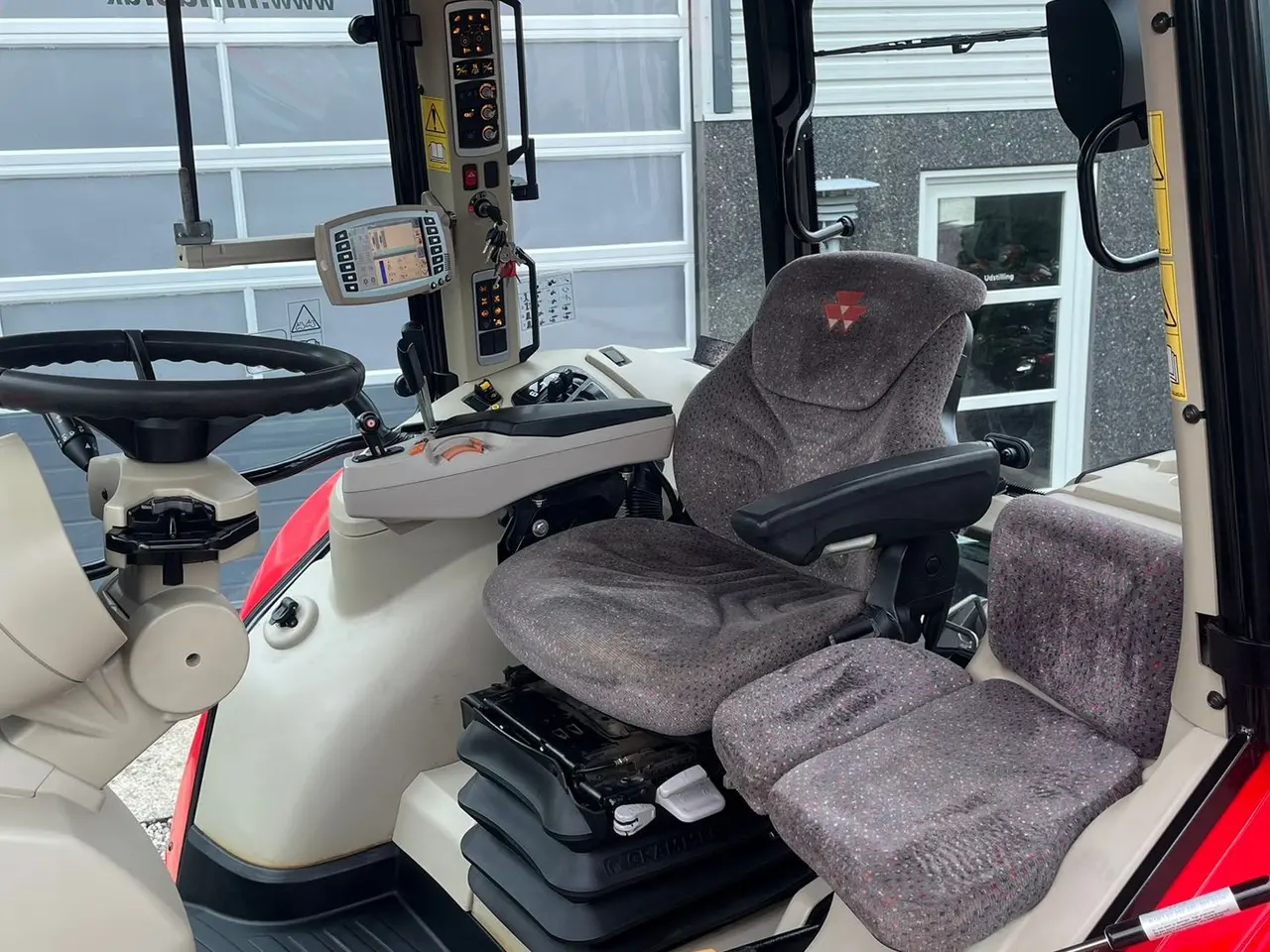 Billede 6 - Massey Ferguson 7720 Med frontlift og 4stk næsten nye dæk.