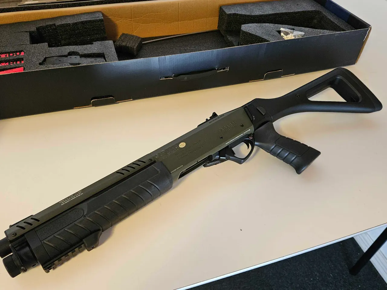 Billede 1 - Airsoft shotgun Fabarm STF 12 Compact