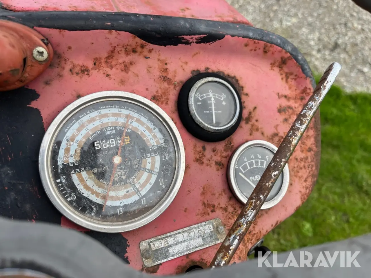 Billede 12 - Veterantraktor Massey Ferguson 135