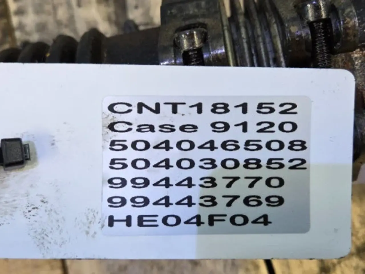 Billede 21 - Case 9120 Udstødningsmanifold 504046508