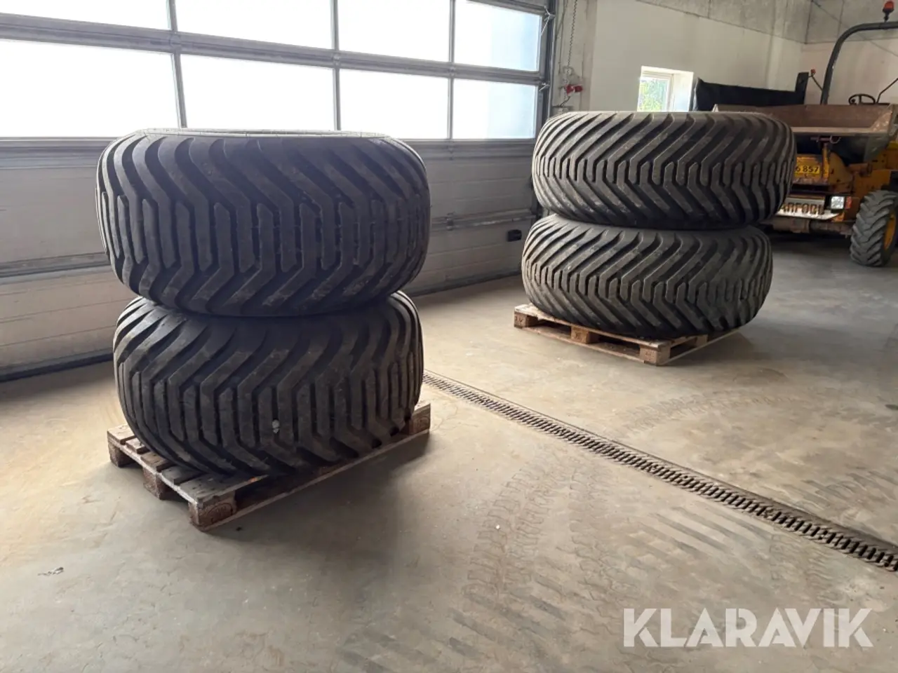 Billede 1 - Traktor dæk Alliance 600/55R22.5 / 650/60R30.5