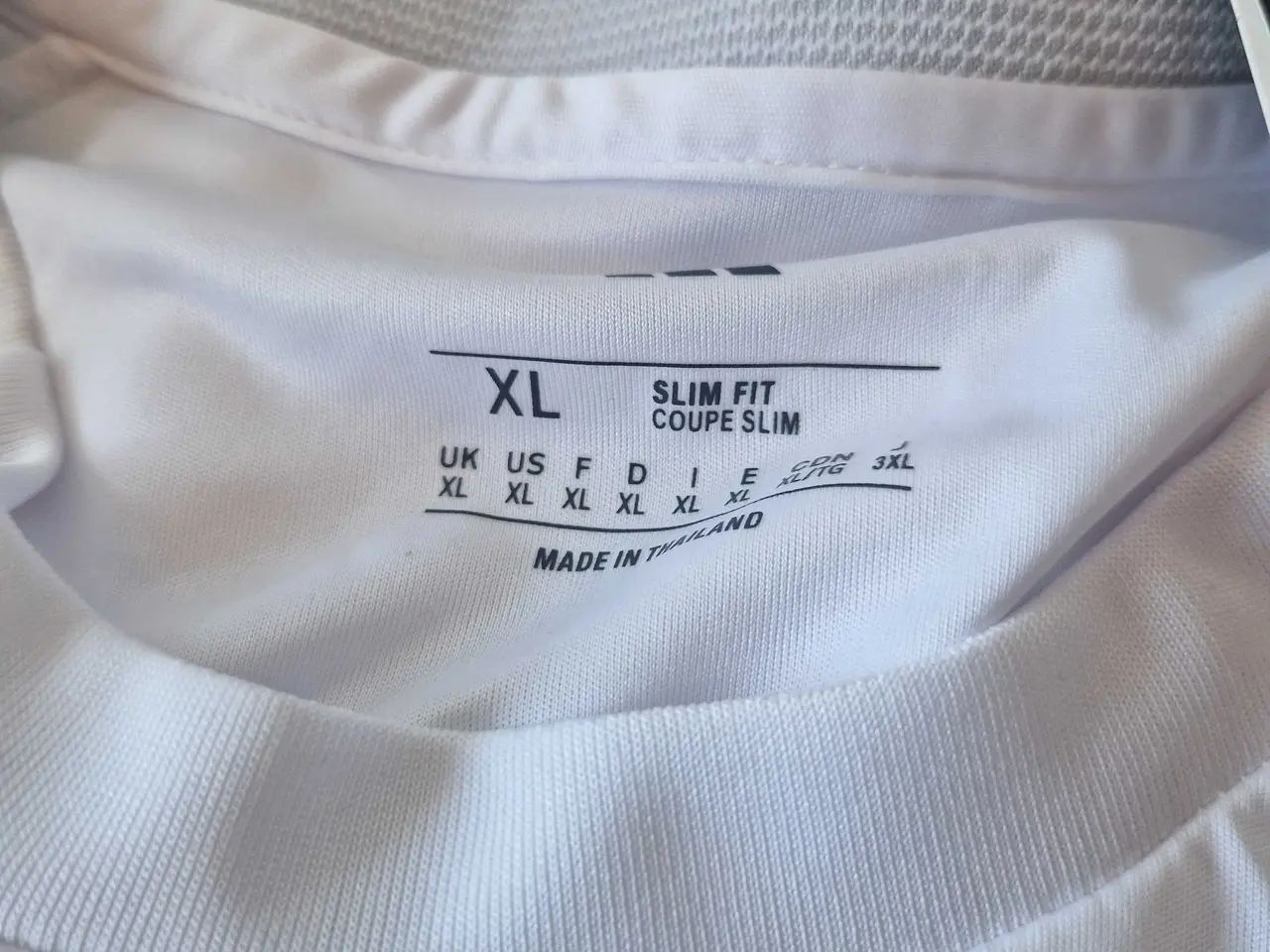 Billede 2 - Real Madrid bluse