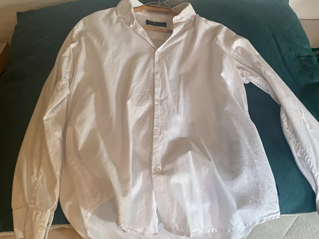 Billede 5 - Drengetøj jakke og skjorter L og XXL
