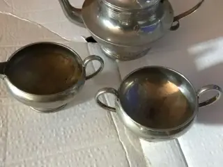 Tesæt
