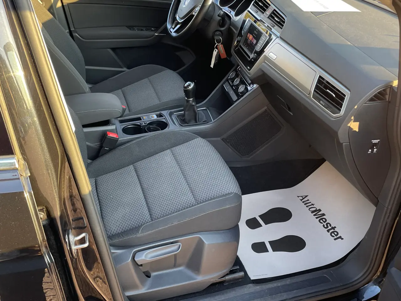 Billede 12 - Velholdt 7 Personers VW Touran