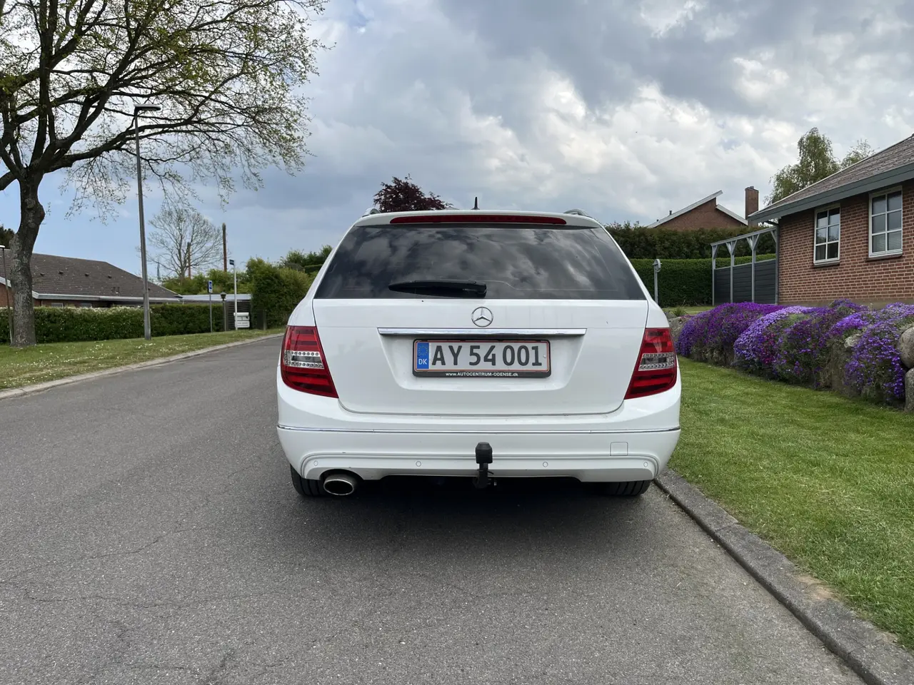 Billede 6 - Rigtig fin og velkørende Mercedes C250 4matic