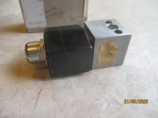 Ventil  12 V  Mercedes  