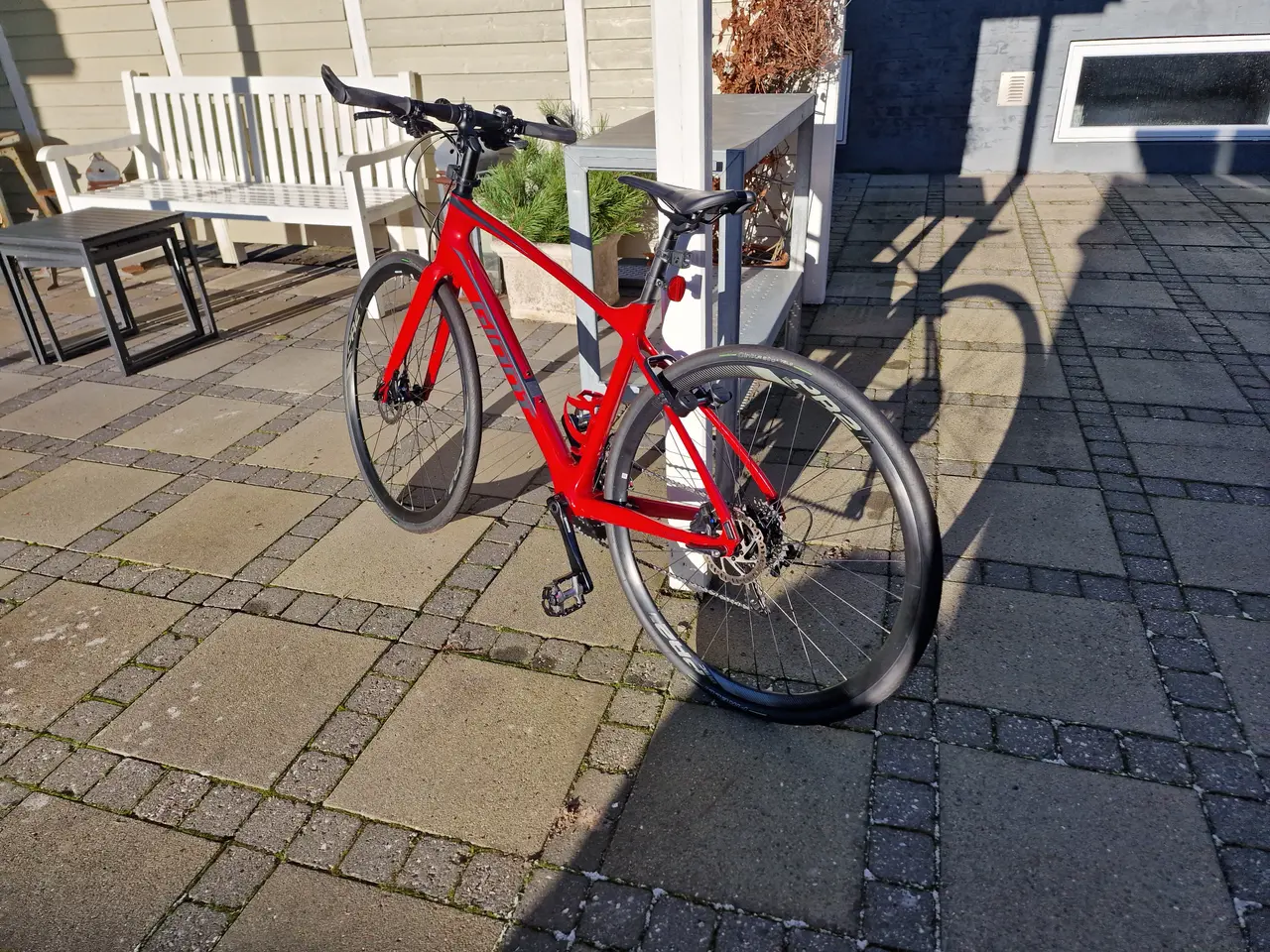 Billede 6 - Giant FastRoad Advanced 1, rød – Str. M – Carbon