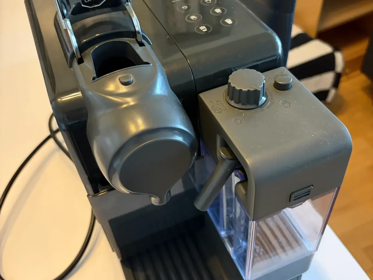 Billede 3 - DeLonghi Lattissima Touch En560.B Nespresso Kapsel
