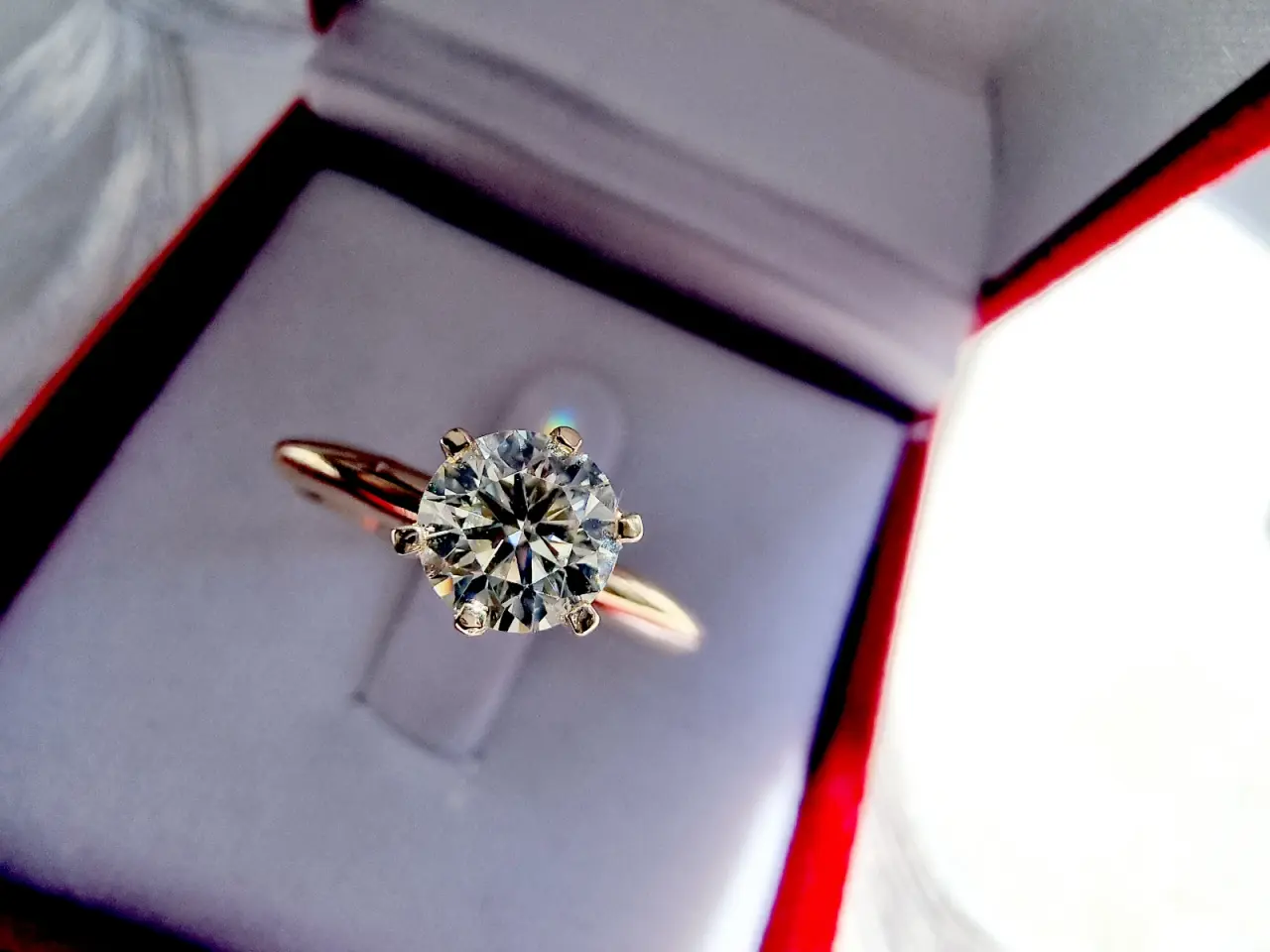Billede 4 - 18 karat guldring 0.60 carat diamant