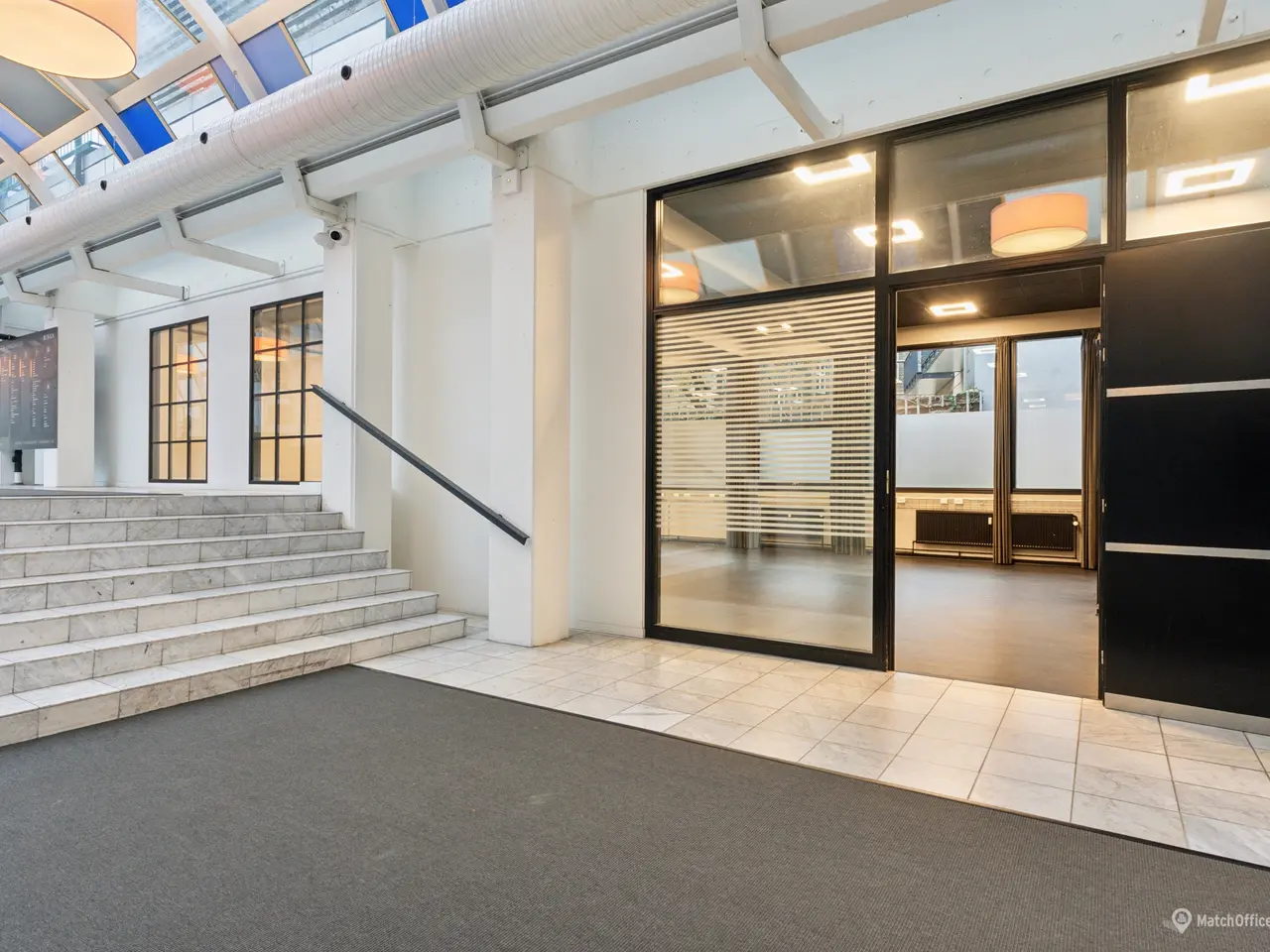 Billede 6 - Flot, højloftet lejemål med karakter - ideelt til kontor eller showroom
