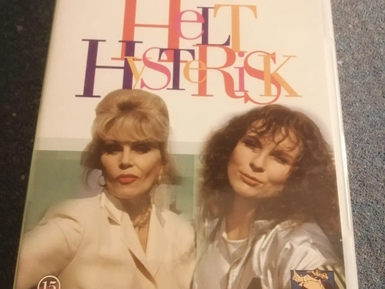 Billede 1 - Helt Hysterisk Sæson 2