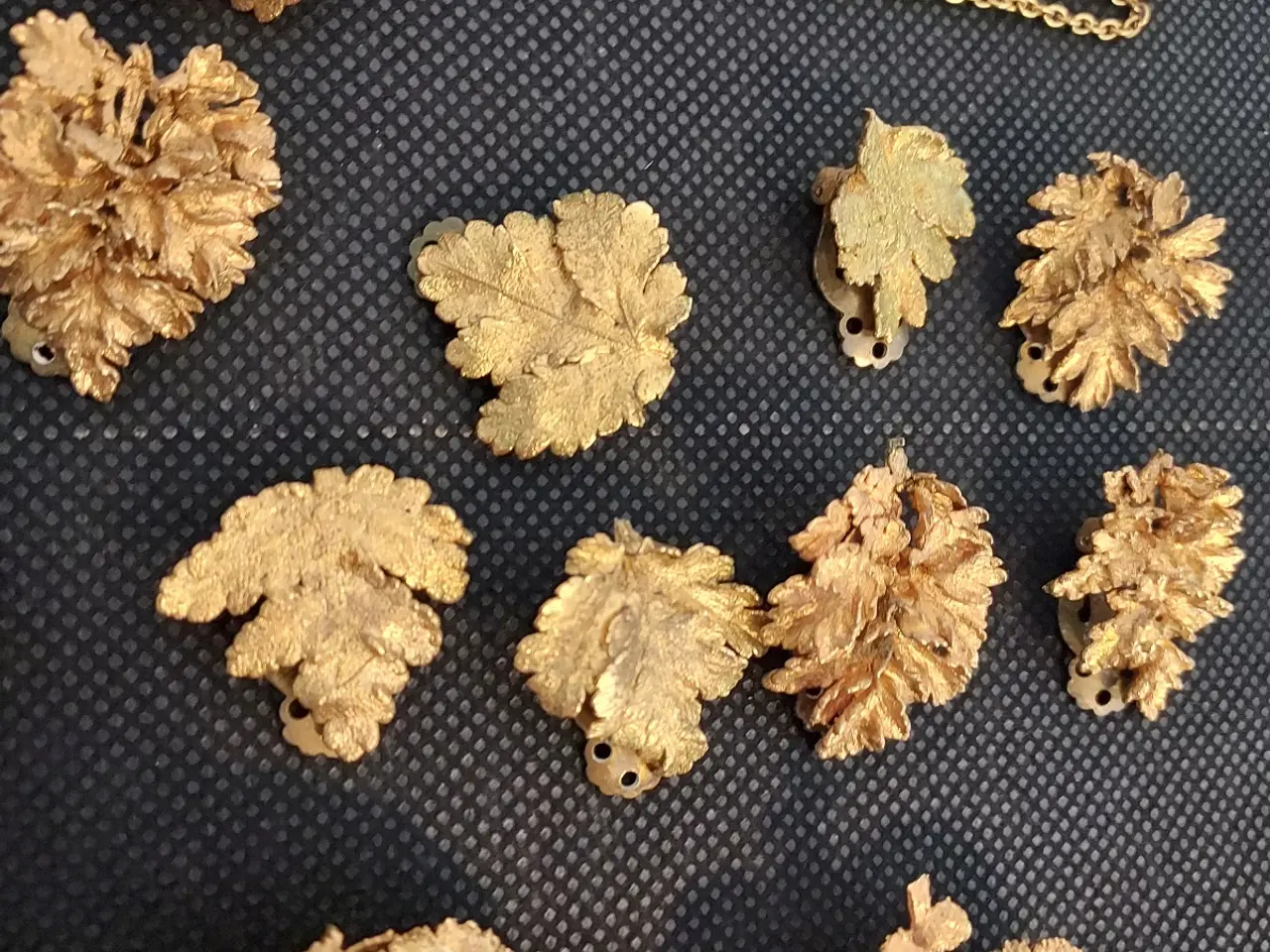 Billede 8 - Broche og clips, Flora Danica lignende