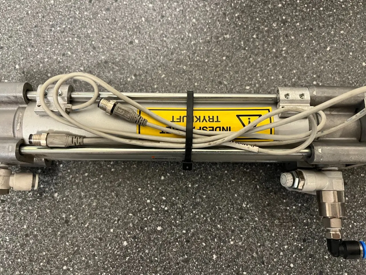 Billede 7 - SMC Pneumatic Cylinder CS95D040-160U, Double 160mm