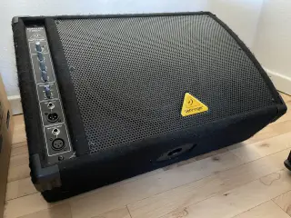 Behringer F1320D Eurolive Monitor