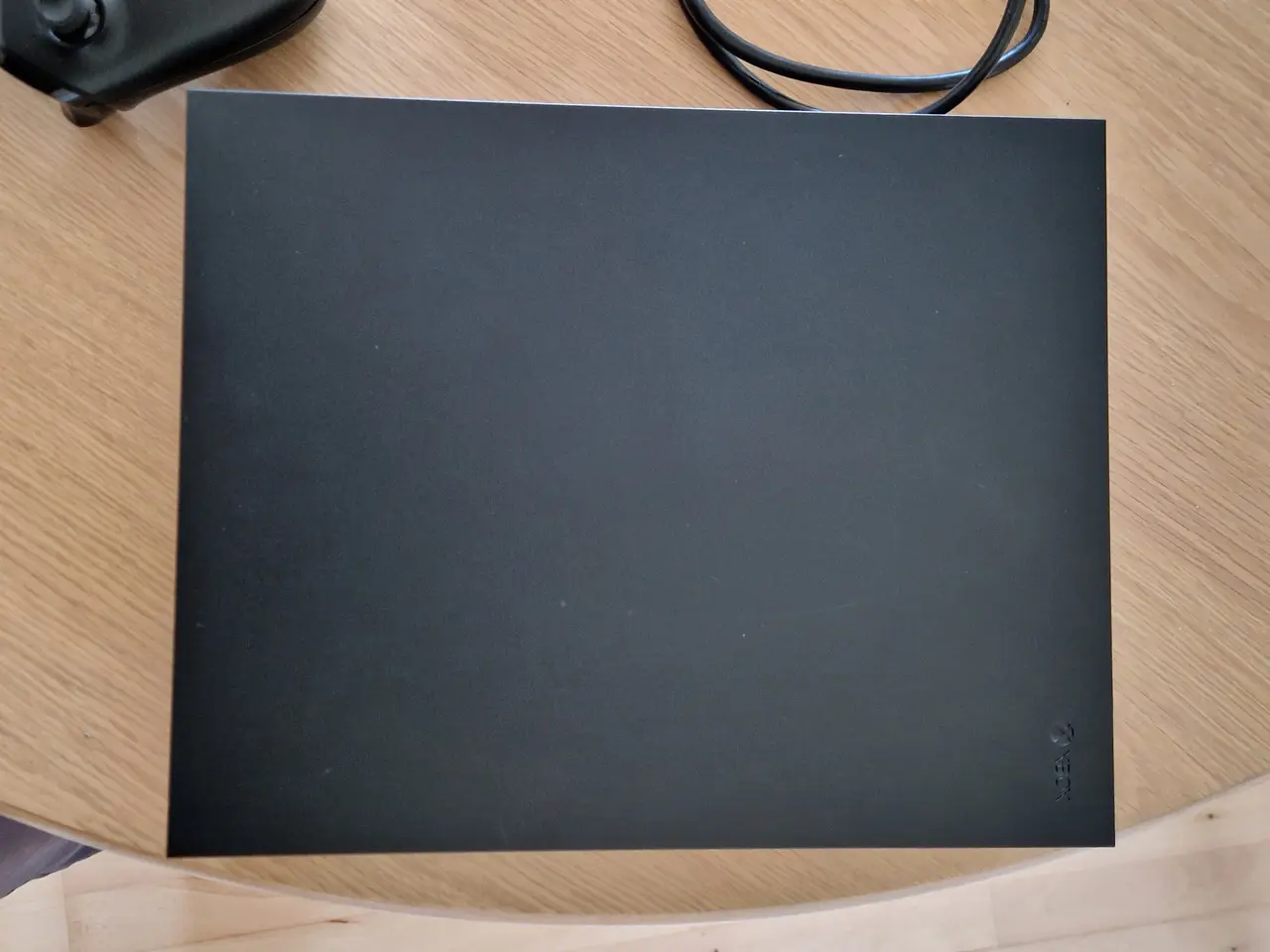 Billede 3 - Xbox One X 1TB – flot stand – testet og virker